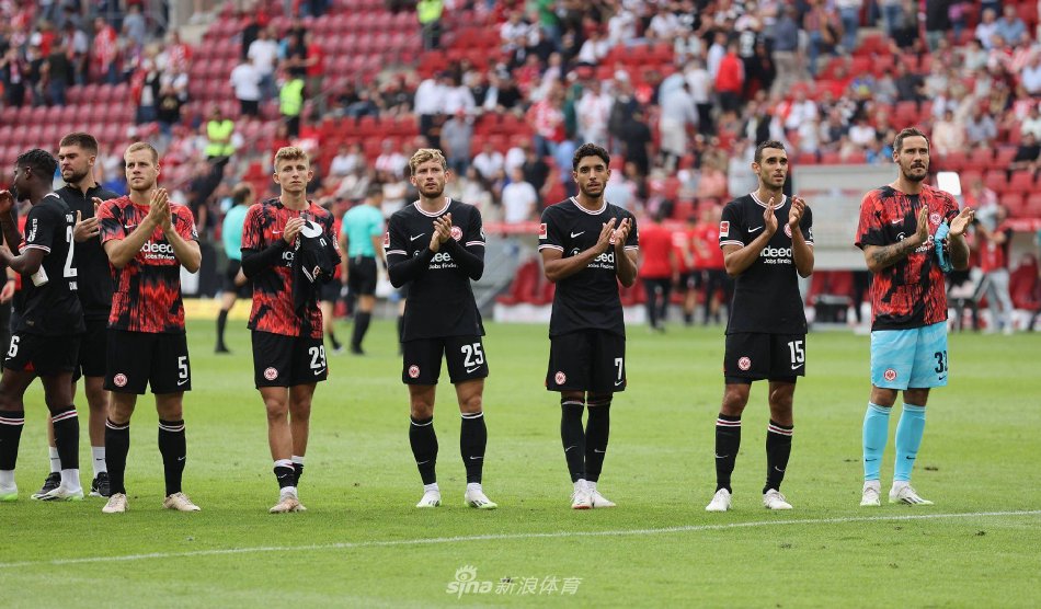 武汉三镇对 武汉三镇对