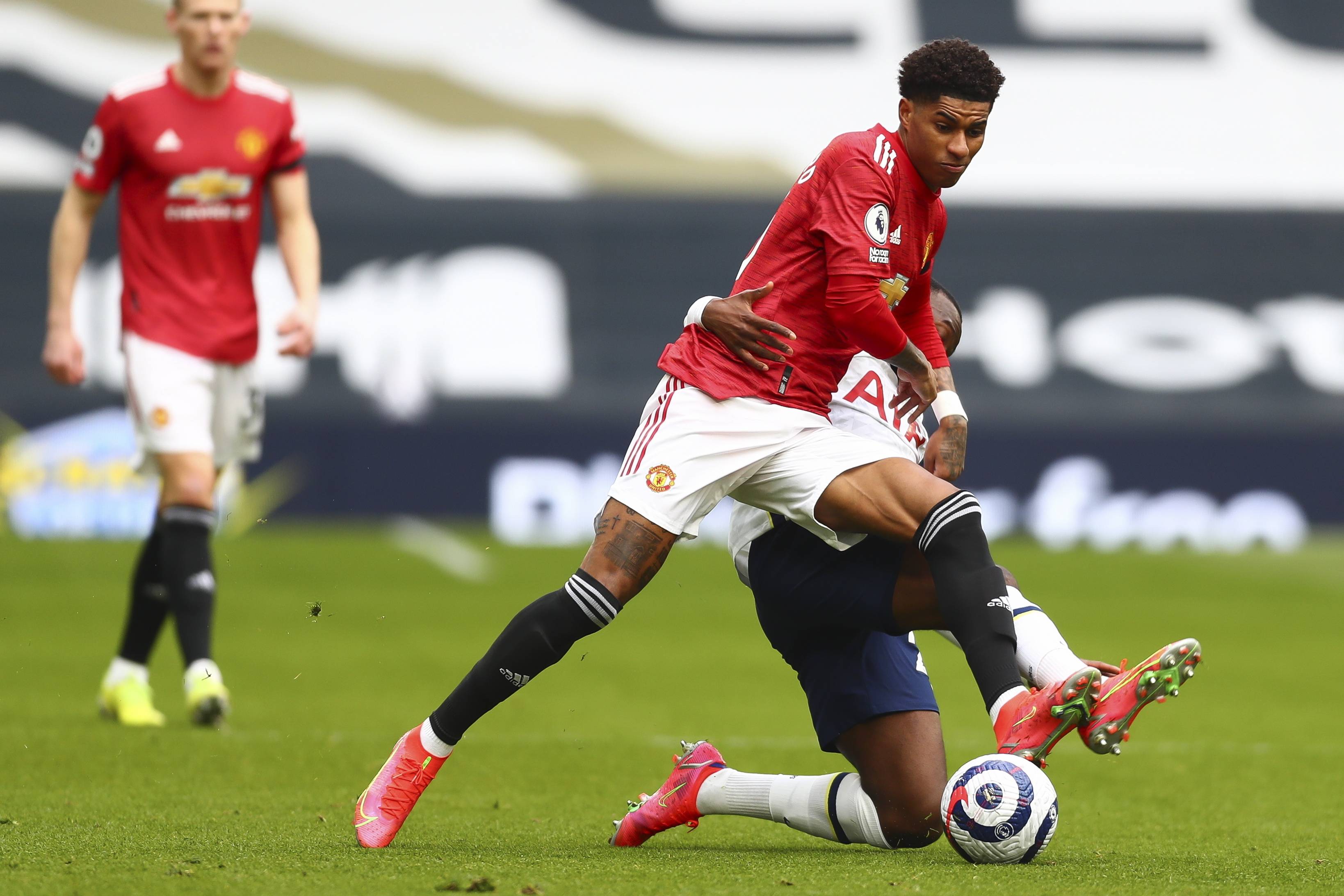 10个篮板 10个篮板