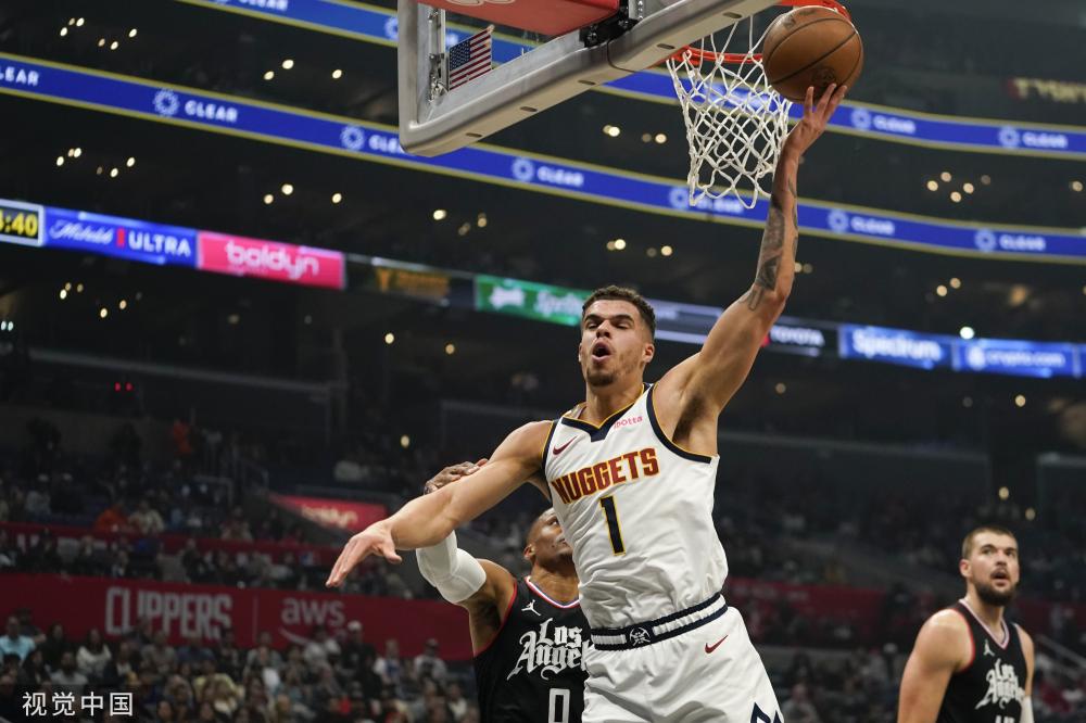 也展现出了 也展现出了